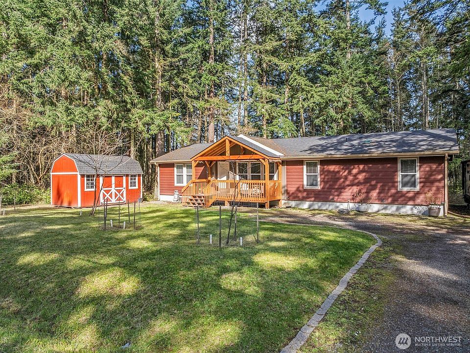 1st image of 371 Sunset Drive