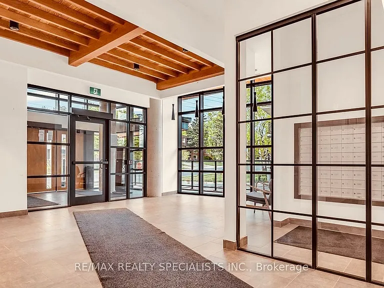 312 Erb St W #501 — Photo 3