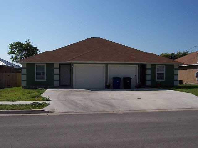 1st image of 240 Rosalie Dr