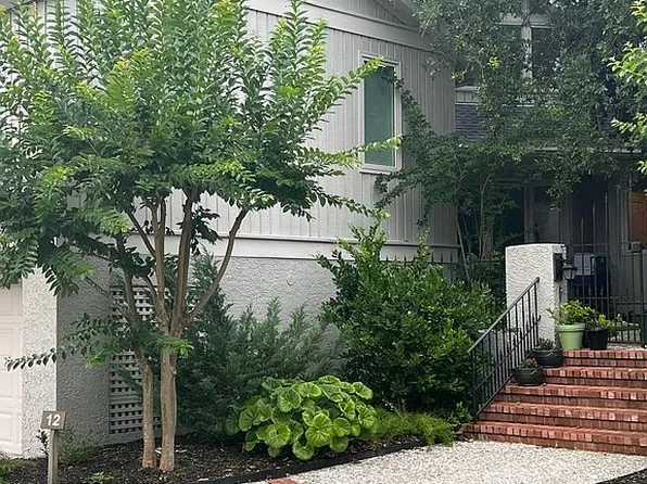 12 Oyster Landing Rd, Hilton Head Island, SC 29928