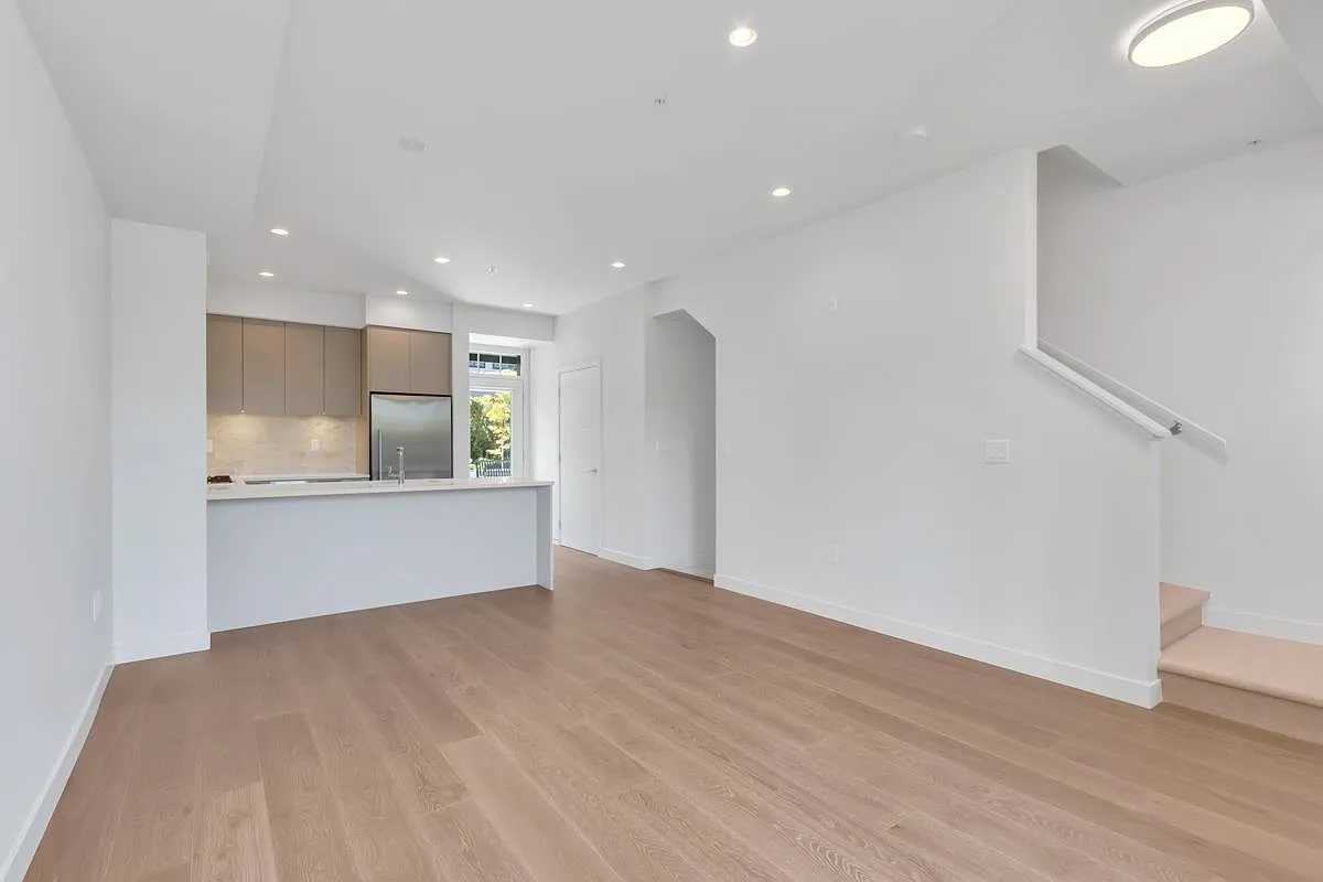 3 bed, 1400 sqft, $4,500 — Photo 4