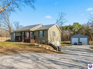 1140 Garrett Rd, Brandenburg, KY 40108