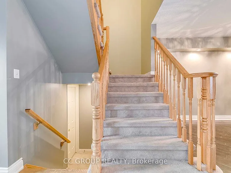2153 Baronwood Dr — Photo 12