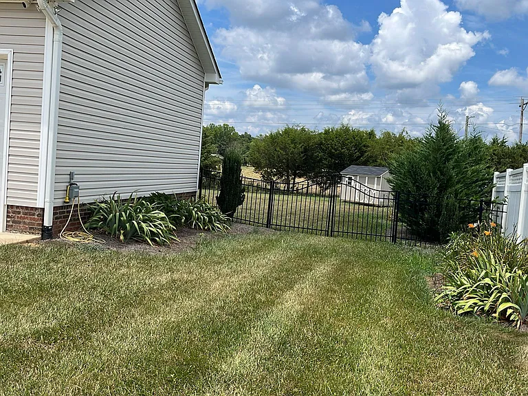 118 Portman Ln — Photo 5