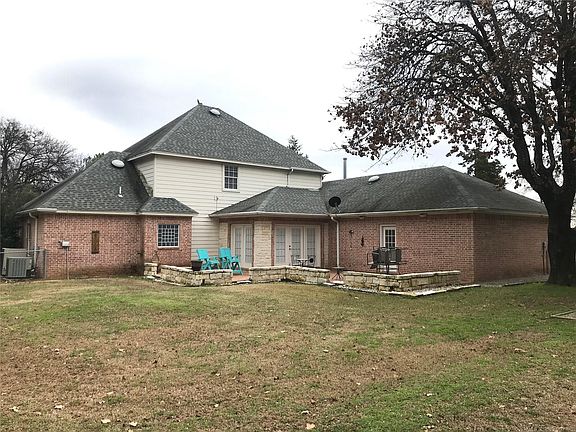 5th image of 45 N Wilhite Dr