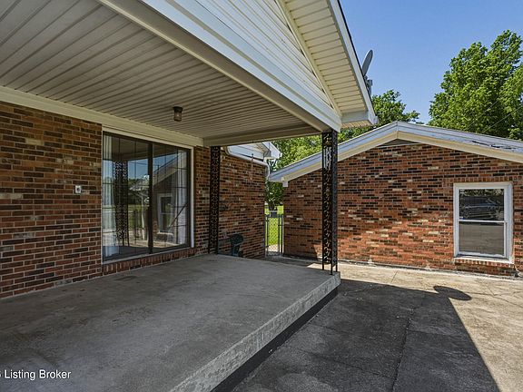 5th image of 1545 Greenbriar Rd