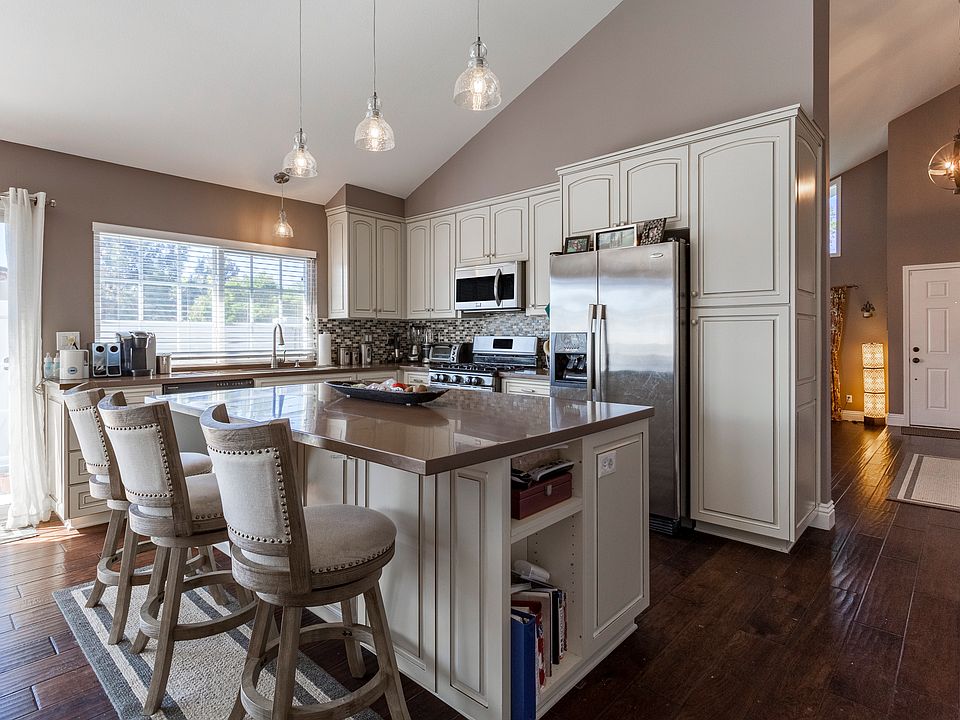 1st image of 408 San Vincente Cir