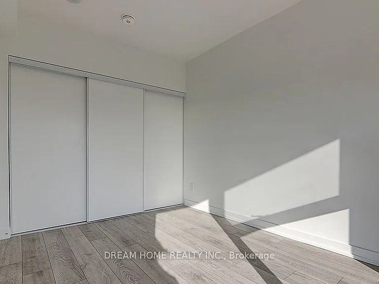 159 Wellesley St E #3304 — Photo 21