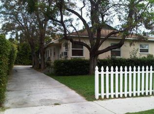 14307 Tiara St, Van Nuys, CA 91401