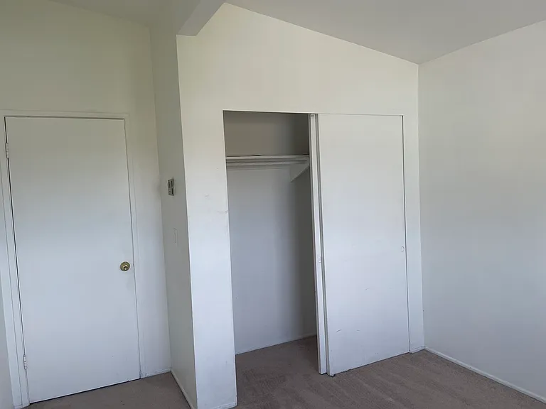 413 N Prospect Ave — Photo 27