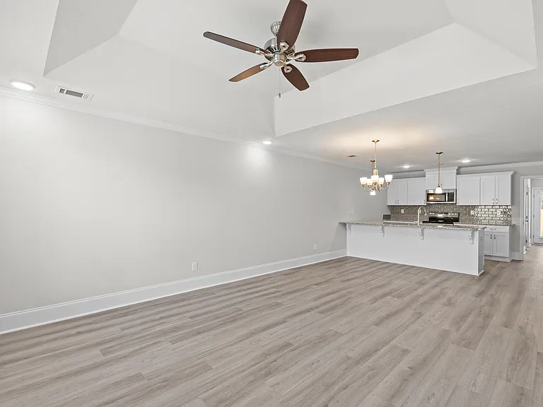 8125 Bannock Cir — Photo 6