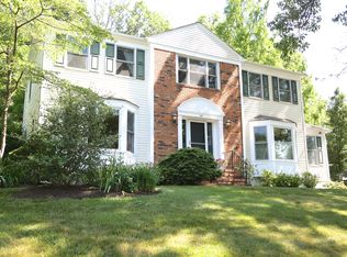 47 Tiffany Dr, East Hanover, NJ