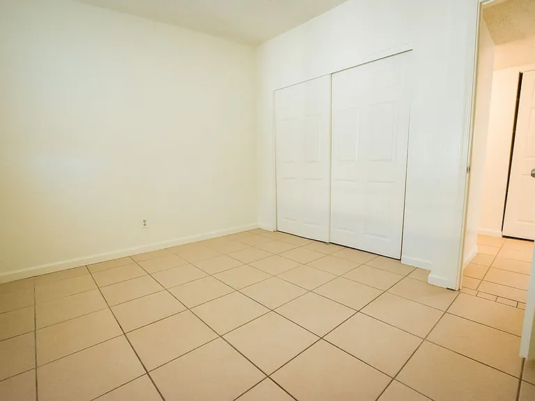 4937 E De Medici Dr — Photo 22