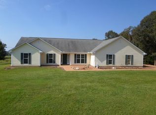6186 Monticello Rd, Wesson, MS 39191