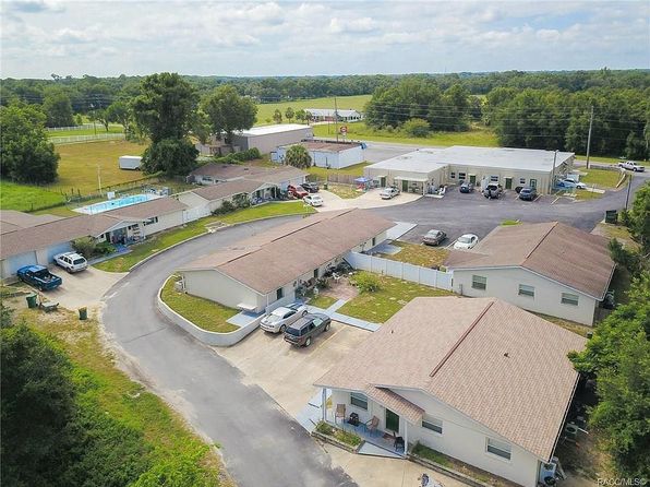 24 N Sheltering Oaks Dr APT B