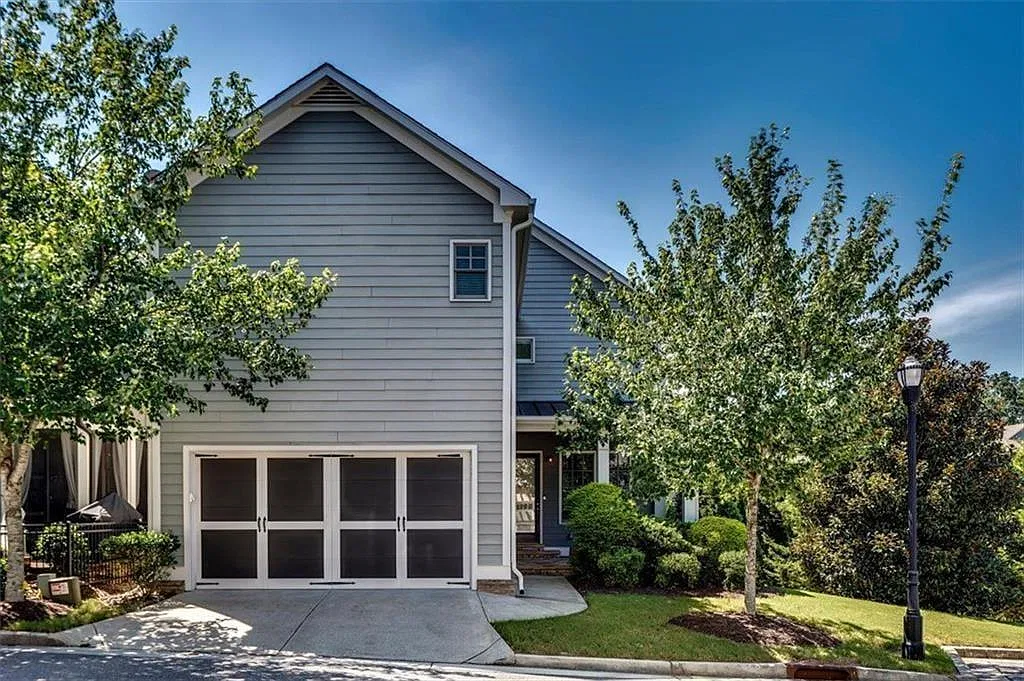 5 bed, 4.5 bath, 3820 sqft, $4,000 — Photo 2