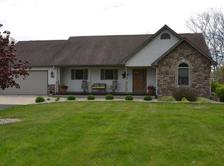 975 Outback Rdg, Midland, MI 48640