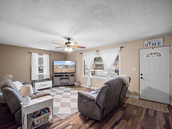 3rd image of 350 Brightwood Dr