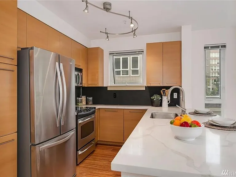 1410 E Pine St #W327 — Photo 4