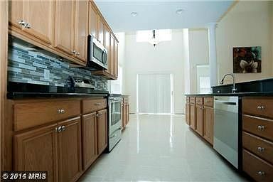 New Backslash, New Ceramic Tile in Kitchen