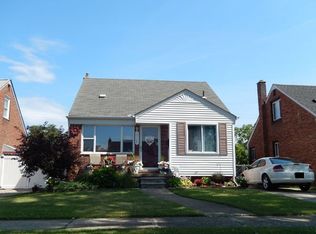 13320 Wesley St, Southgate, MI 48195