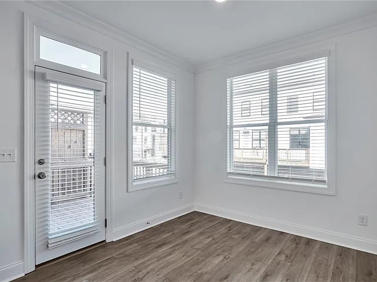 1115 Larkin Dr — Photo 11