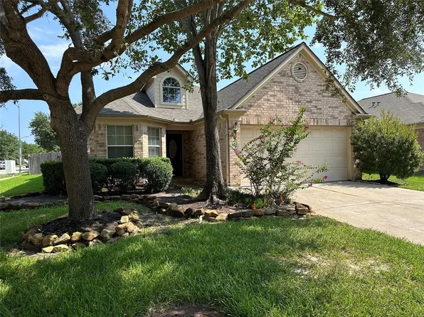 18526 Water Scene Trl, Cypress, TX 77429