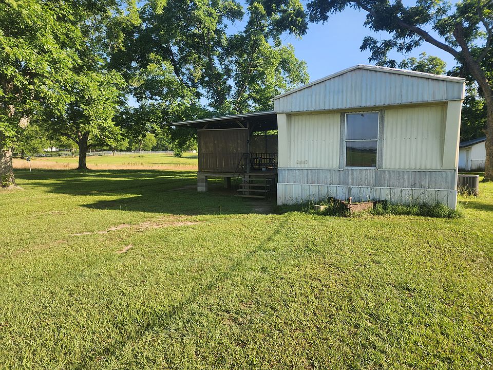 2nd image of 160 Gospel Rd