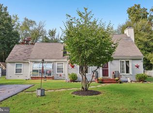 437 Summer Ave, Edgewater Park, NJ 08010