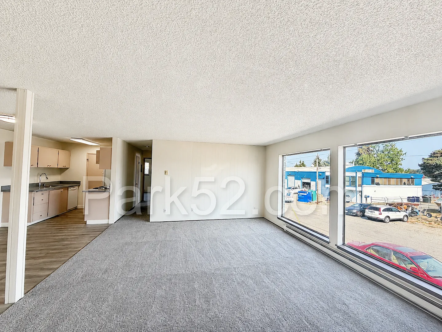 1/2 Off the First Full Month! 2nd Floor 2 Bedroom Spacious Apartment with Renovated Kitchen! — Photo 3