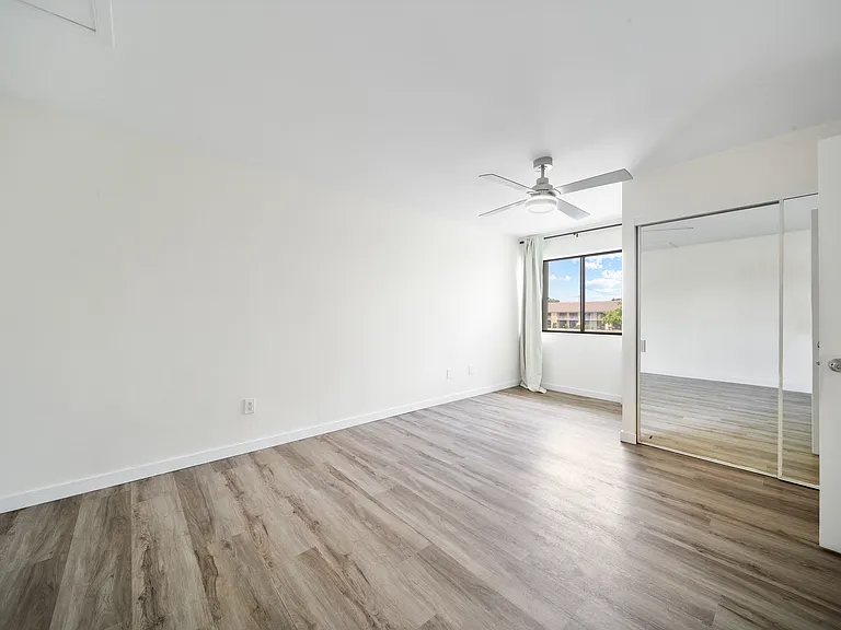 485 NW 210th St #206 — Photo 17