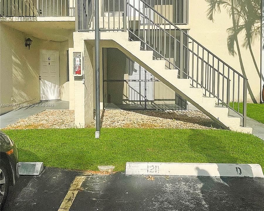 1st image of 1211 S Independence Dr #1211F