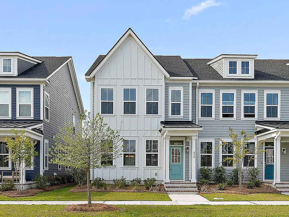 616 Southview Ln