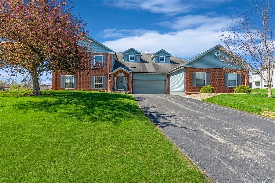 3485 Willowridge Rd Unit B Marion Ia 52302 Zillow