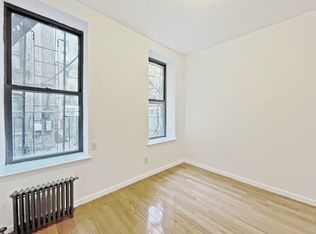 330 E 15th St #40, New York, NY 10003