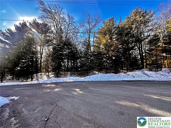 2nd image of Rose St Lot 5