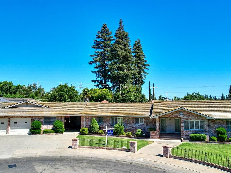 1st image of 2410 Diablo Dr