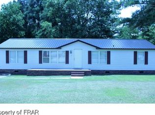 1007 Dunvegan Dr, Raeford, NC 28376