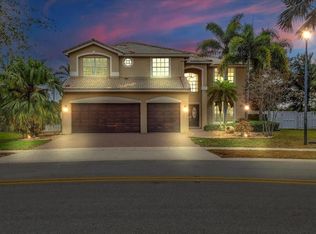 13702 NW 10th Ct, Pembroke Pines, FL 33028