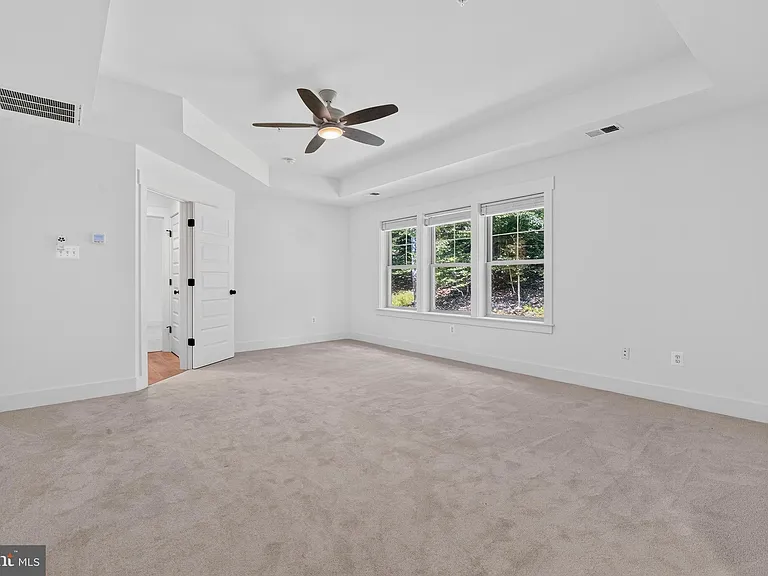 1490 Thurston Rd — Photo 21