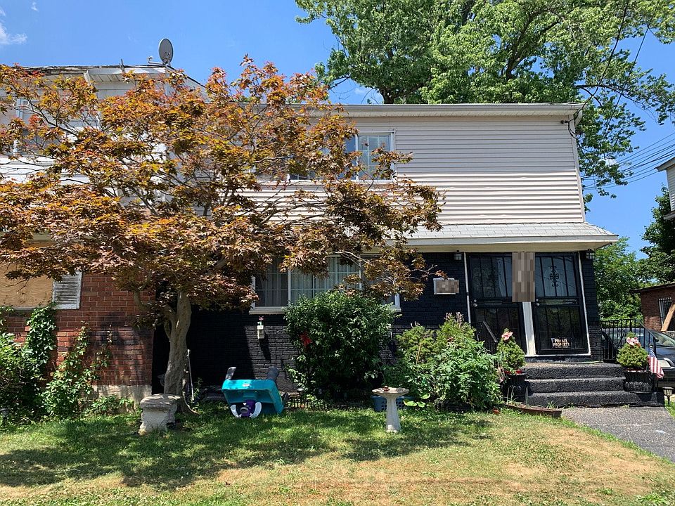 1st image of 174-07 Polhemas Ave