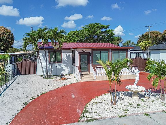 2nd image of 4970 E Palm Court