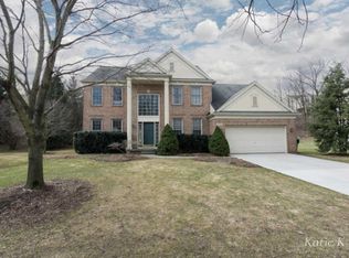 4480 Woodcreek Dr SE, Kentwood, MI 49546