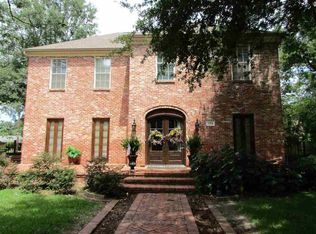 198 W Circuit Dr, Beaumont, TX 77706