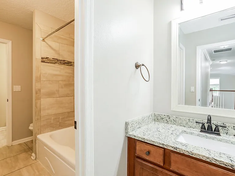 4856 Monroe Forest Dr — Photo 15