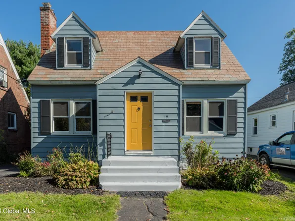 19 Fordham Court, Albany, NY 12209