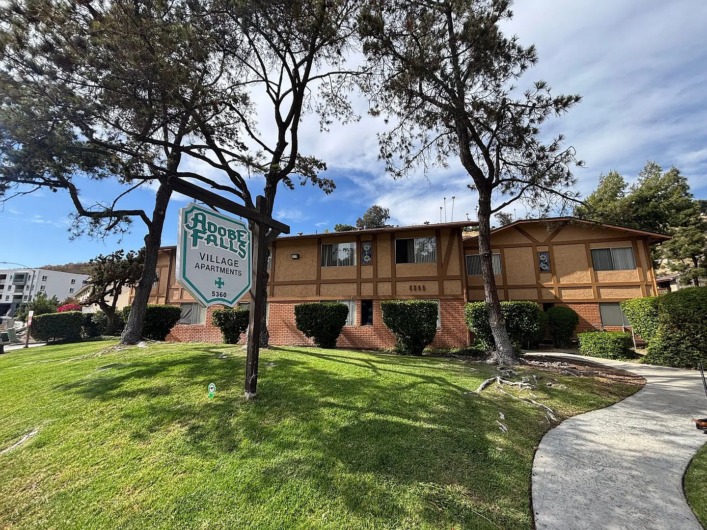 Adobe Falls Investors, LLC — Photo 4