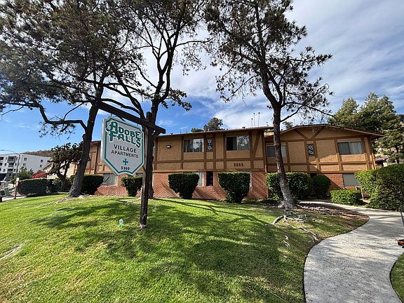 3rd image of 5360 Adobe Falls Rd #9