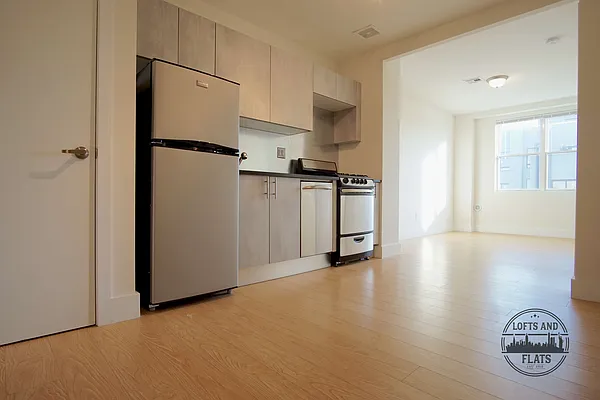 Rented by Lofts and Flats LLC | media 21