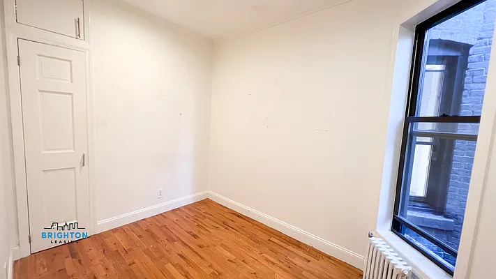 Rented by Brighton Management | media 25